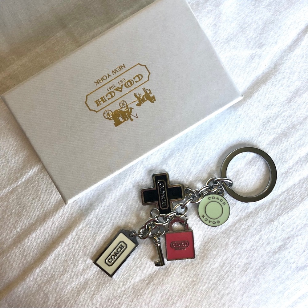 Coach Key & Lock Keychain Charm - Picture 2 of 3